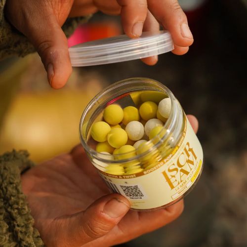 OMC iScream Boosted Fluoro Pop Ups 14 mm White • Yellow - open 200 ml tub showing white and yellow fluoro pop up boilies