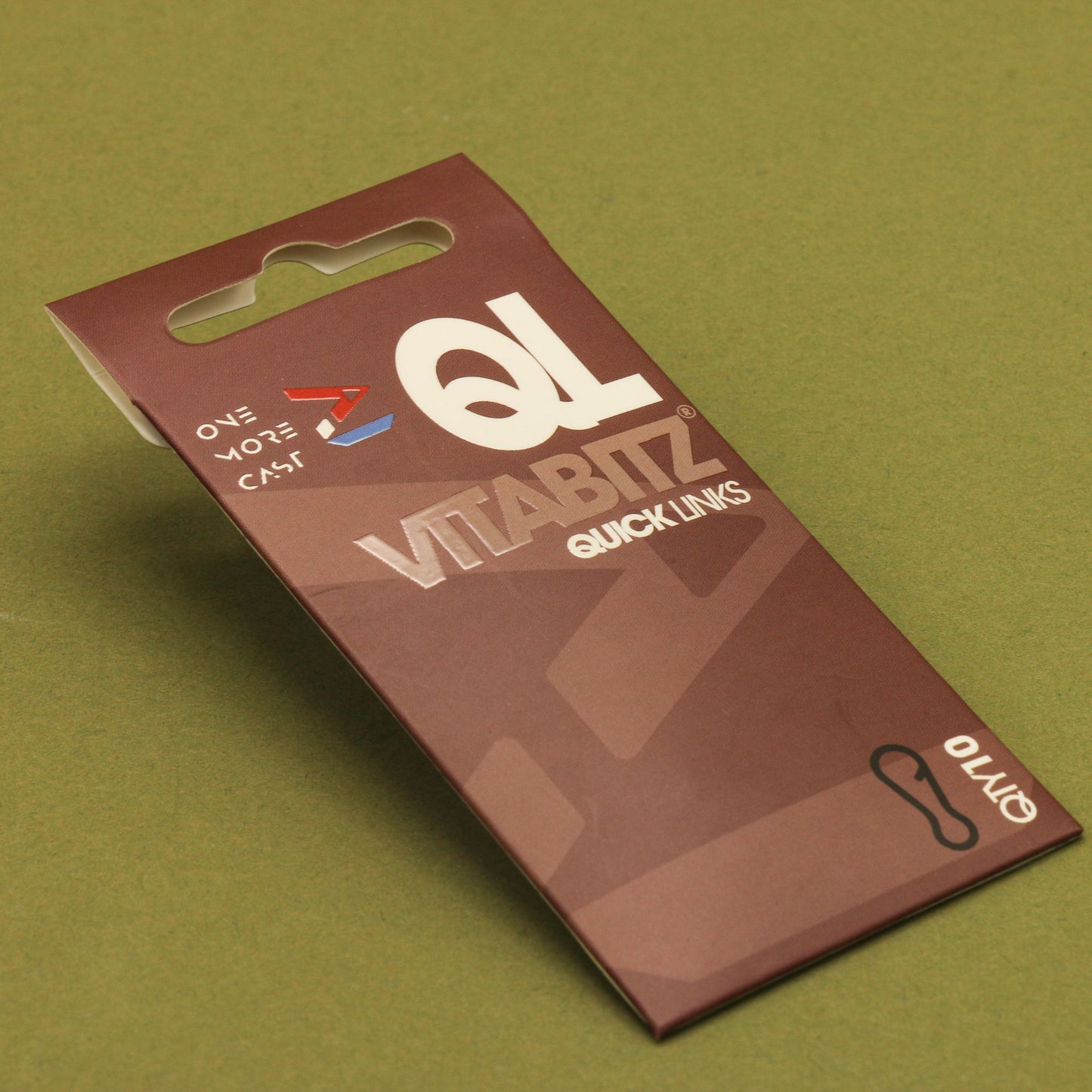 OMC Vitabitz Quick Links 10 pack for helicopter rigs and running rig lead systems with 3mm silicone sleeves