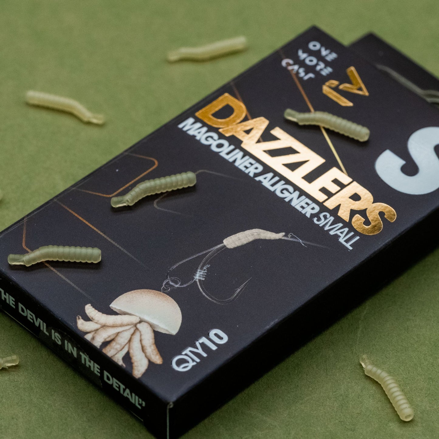 OMC Dazzlers Magoliner Aligner small white 10 pack for hook size 8 or smaller