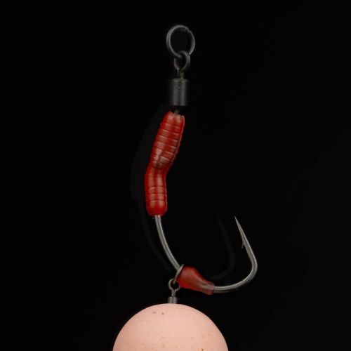 Ronnie rig hook section bloodworm red for carp fishing popup presentation with bait screw